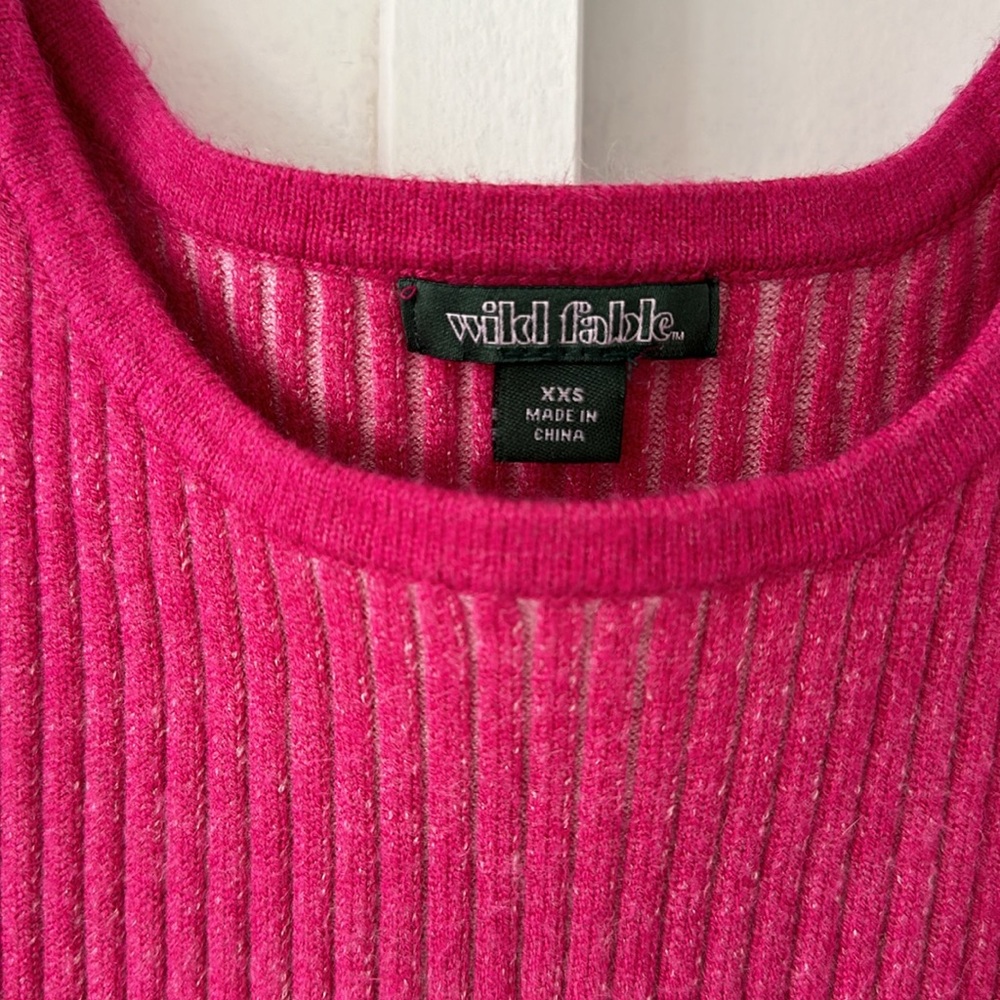 Pink Cropped Tank - Picture 2 of 4